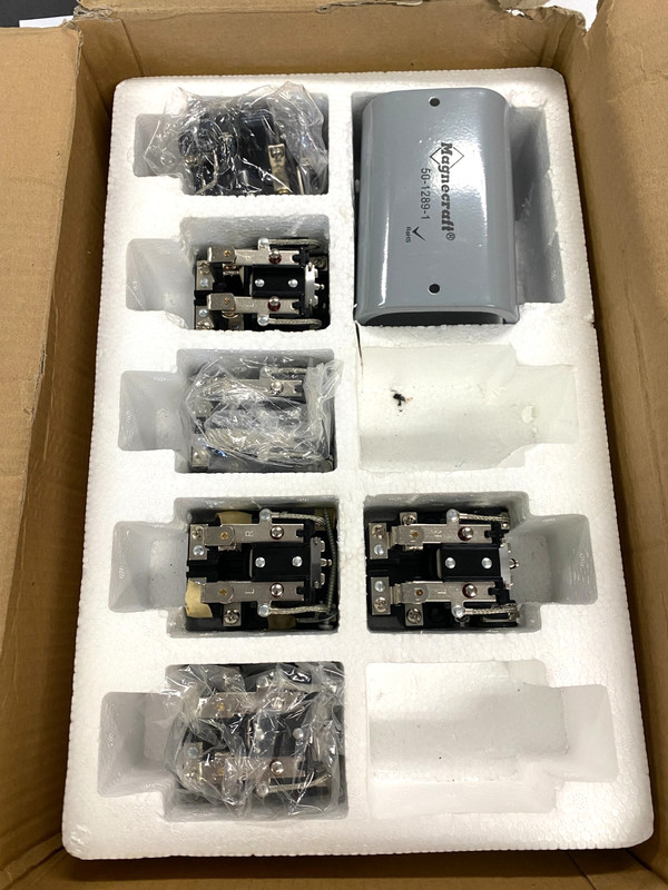 Schneider Electric Magnecraft Lot of 6 Power Relay 199X-13,P99123E Enc 50-1289-1