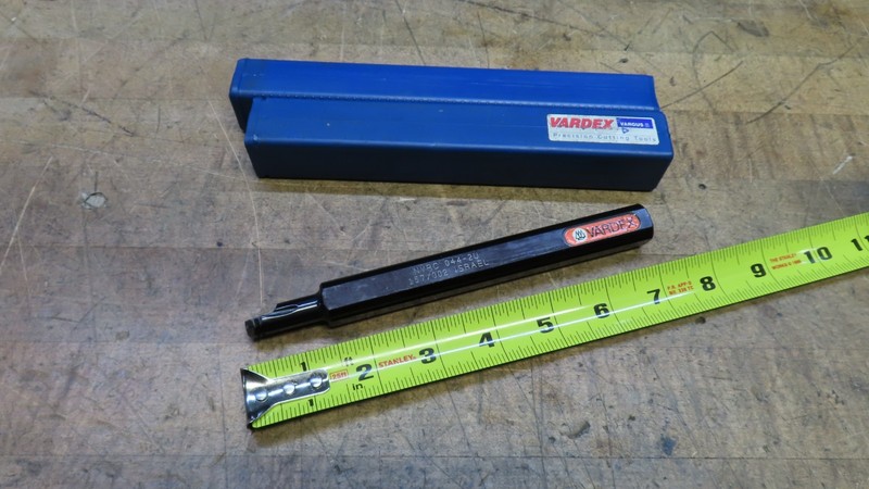 Vardex AVRC 044-2U indexable threading boring bar 3/4″ coolant thru RH 7″ OAL