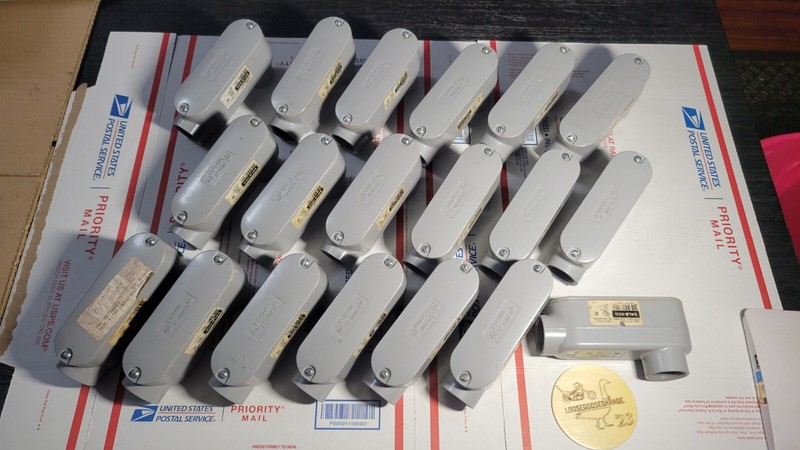 Lot of 19 Bell Hubbell EALB-3CG 1″ LB Conduit Aluminum Junction Boxes 90 Degree
