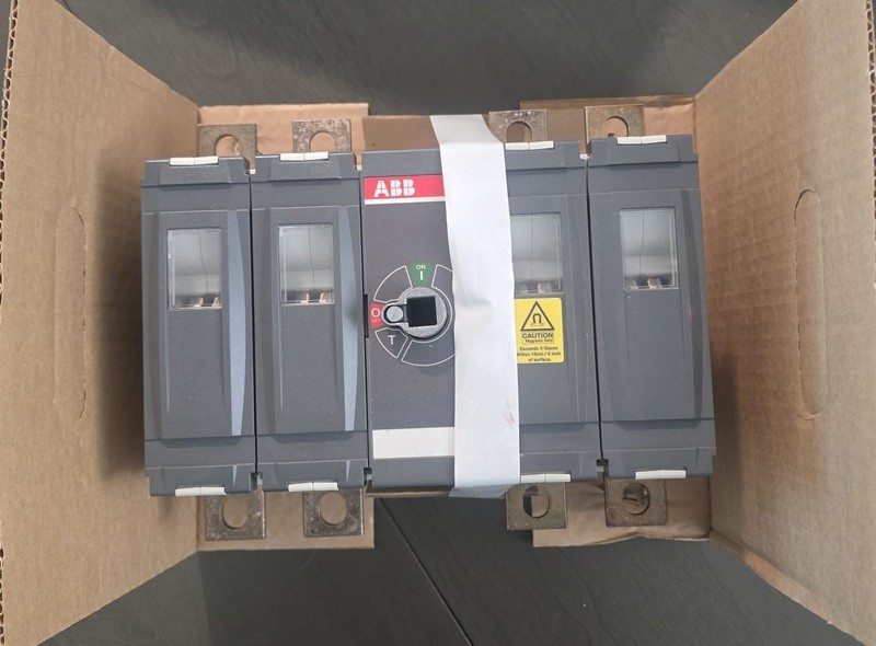 ABB 1SCA158305R1001 DISCONNECT SWITCH, NEW