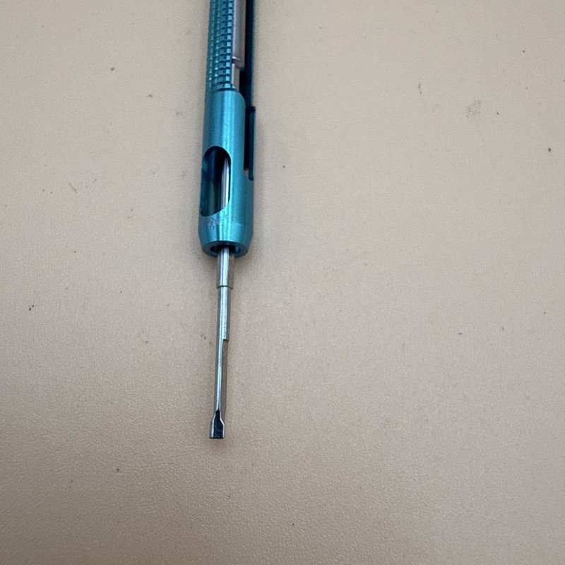 AMO EMERALD Ophthalmic Unfolder Delivery System (USED). gallery