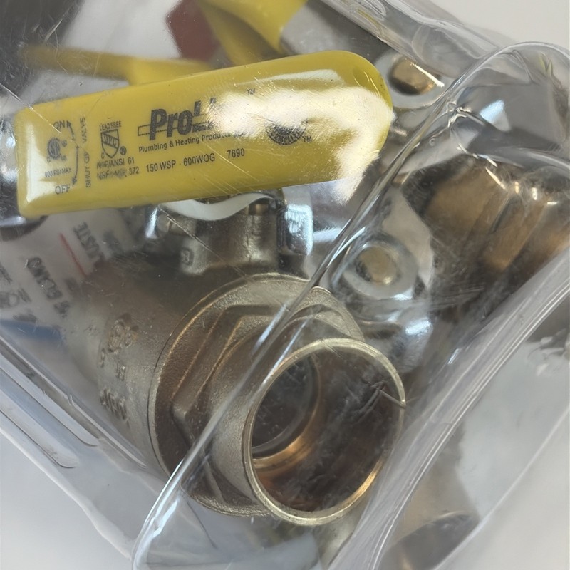 4 ProLine Series 3/4 in. Brass Full Port Ball Valve SWT x SWT 4-Pack 107-854J4 gallery