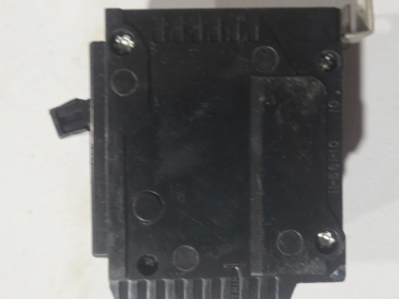 GTE Sylvania BAB2025 2 pole 25 amp bolt on 120/240v Circuit Breaker Old Style gallery