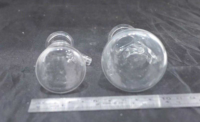Bundle of 2 || CORNING Pyrex Micro Filtering Flasks, 25mL/50mL, glass barb #5360 gallery