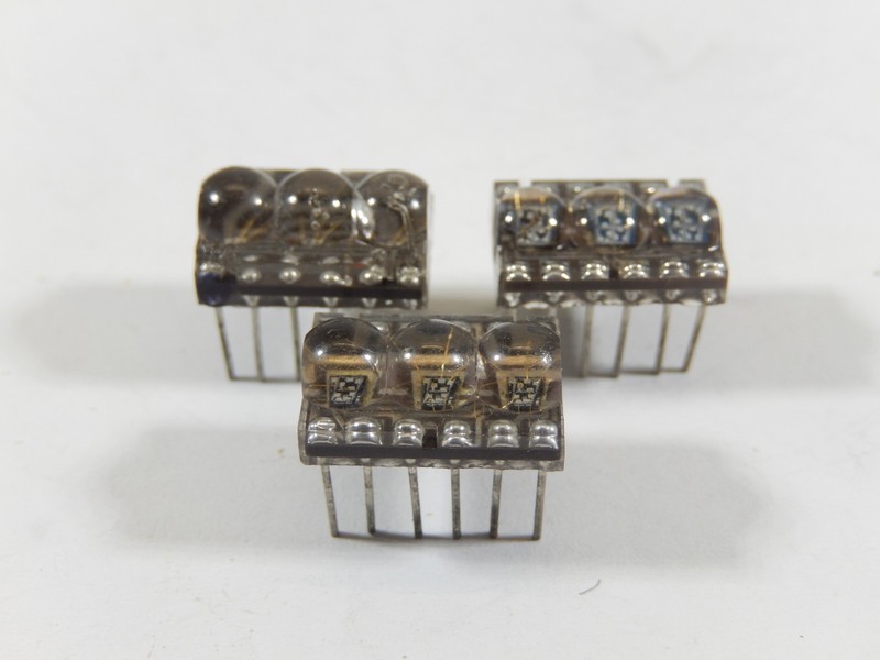 3pcs VINTAGE NOS UNBRANDED 3-DIGET 7-SEGMENT LED NUMERIC DISPLAY MODULE