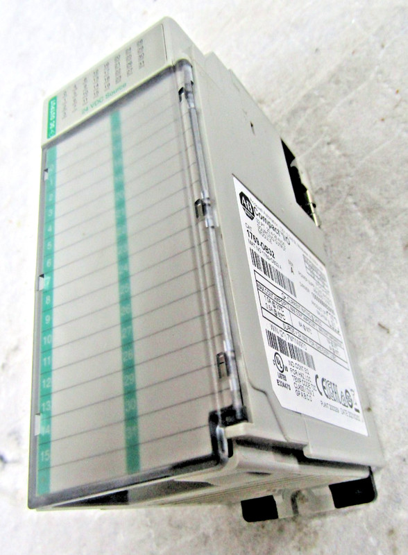✌️ALLEN BRADLEY 1769-OB32 /A COMPACT I/O 32PT 20.4-26.4VDC SOURCING OUTPUT
