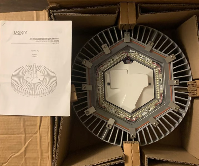Dialight DuroSite LED HIGH BAY Warehouse Light Fixture 172 WATTS 347-480 Volts