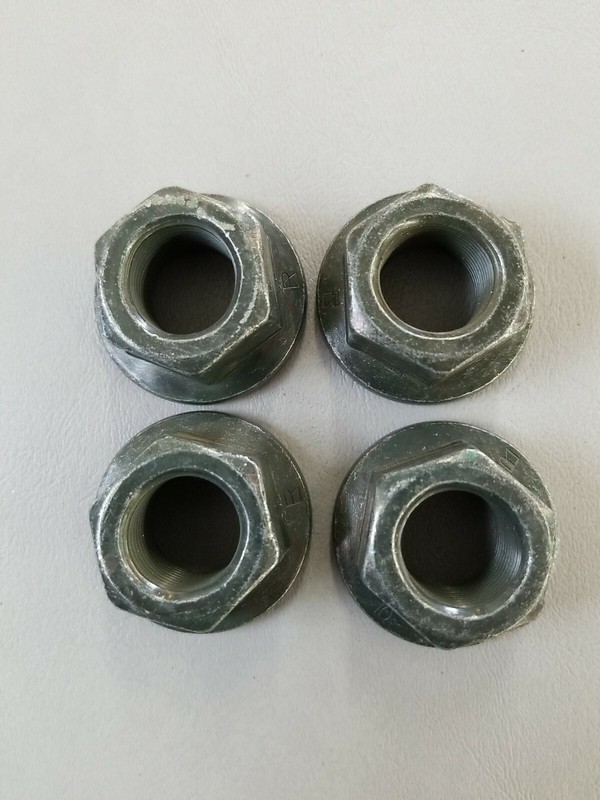 (4) M20-1.5 or 20mm Metric Hex Flange Nut / Class 10.9 or grade 8