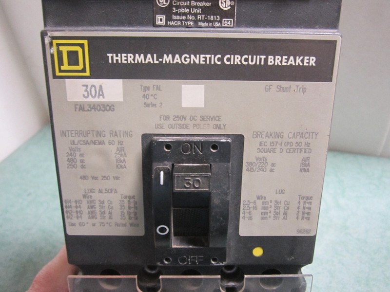 Square D FAL34030G Thermal-Magnetic Breaker W/Ground Fault Shunt Trip 30A 480V gallery