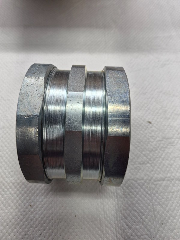 AMERICAN FITTINGS ERC400CPLG, 4″ Compression Coupling, For EMT/Rigid Conduit