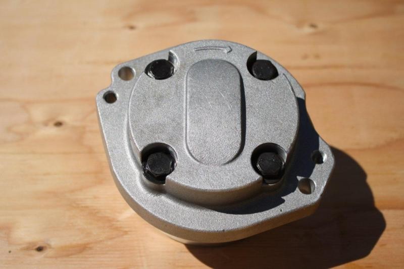 637409C91 Charge Pump Dresser Dressta IH International New gallery