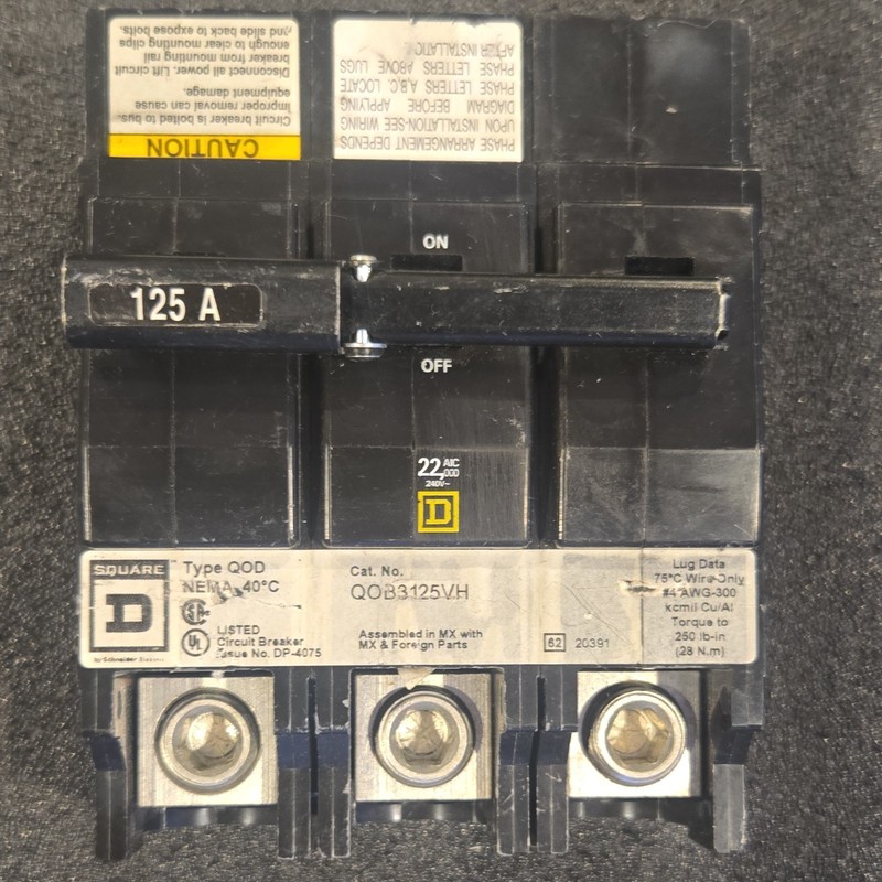 Square D QOB3125VH Main Circuit Breaker 125A 3-Pole Bolt-On 240V Branch