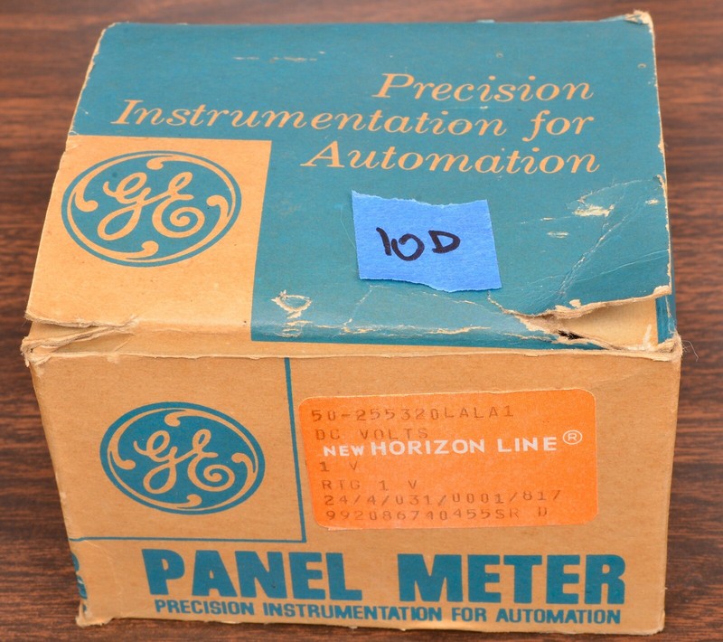 GE SQUARE PANEL METER 0-1 VOLTS DC (Lot 10D)