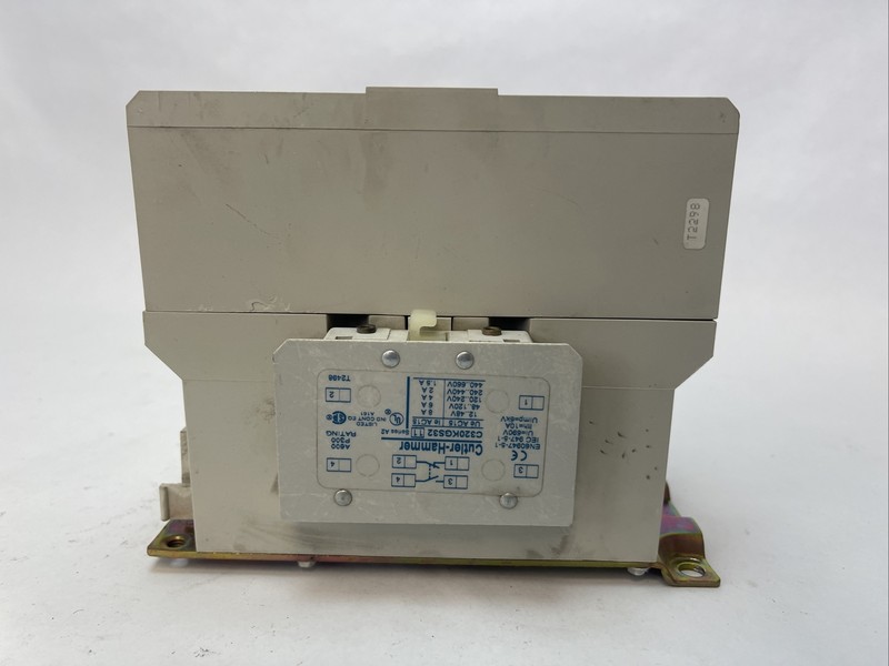 CUTLER HAMMER CN15KN3-59 SIZE 3 CONTACTOR 600VAC 90A 50HP SER A1 COIL 120V 60HZ gallery