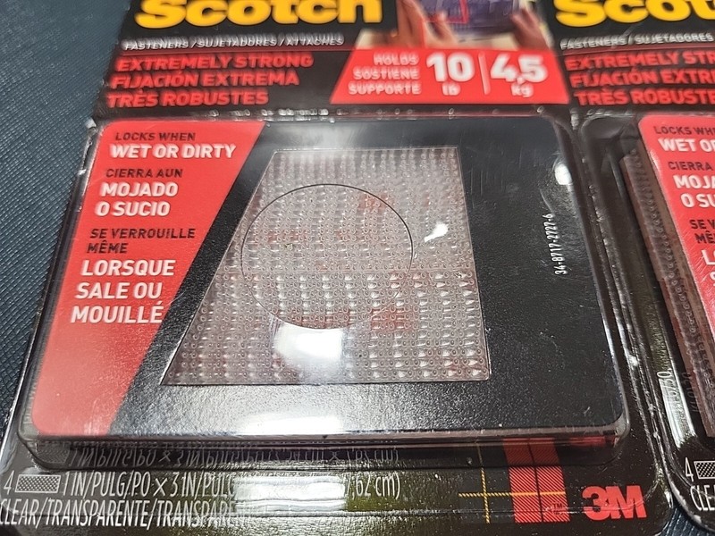 2 Pack - Scotch Extreme Fasteners 1 Inch Strips Indoor Outdoor Hold Up to 10 lbs gallery