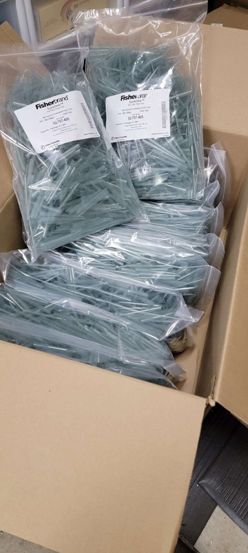 Fisherbrand 100-1250uL Pipet Tips, Non-Sterile, Blue. (Case of 10,000)