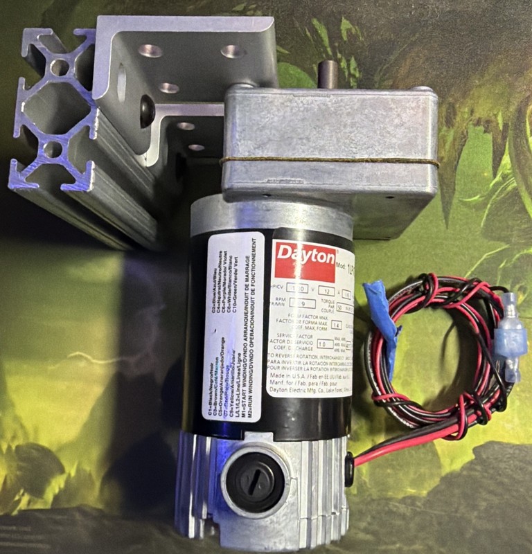 Dayton 1LPV7A DC Gearmotor Parallel, 12V DC, TENV, 9 RPM, 50 in-lb Max Torque