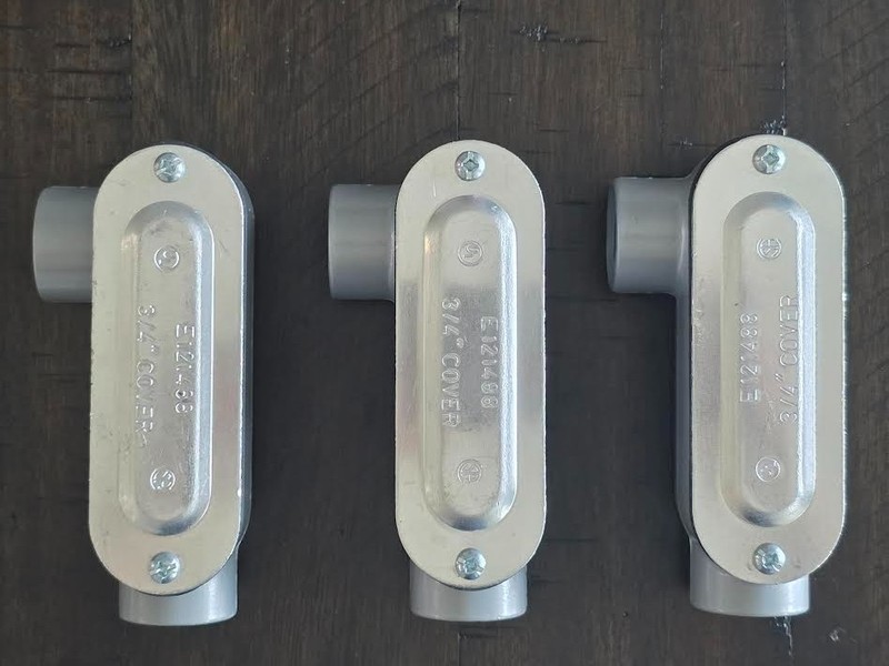 Pack of 6 - 3/4" LR Conduit Body, Die Cast Aluminum, Stamped Steel Cover gallery
