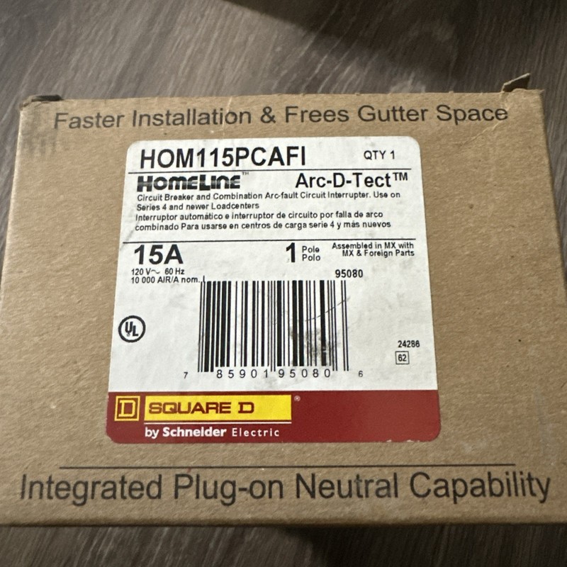8 pcs 15 Amp SQUARE D HOMELINE HOM115PCAFI HOM115PCAFIC
