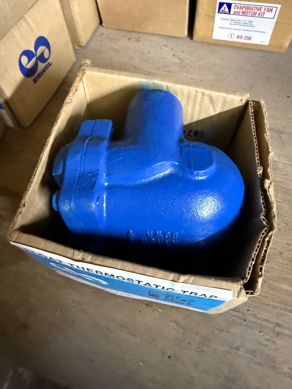 Erwel F-15 3/4” Float & Thermostatic Steam Trap 0-15 PSI NOS Vintage Lot of 19 gallery