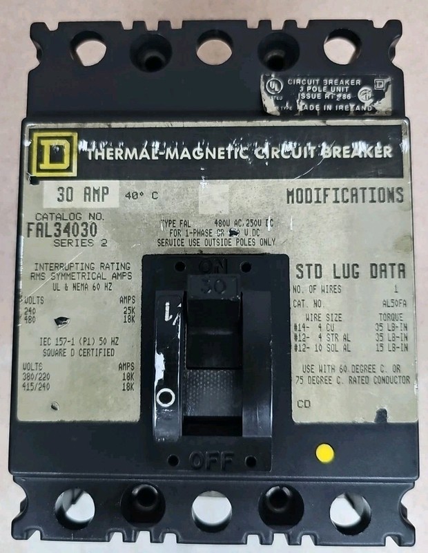 Square D FAL34030 Circuit Breaker, 3 Poles, 30 Amps, 480 VAC SEE PICS