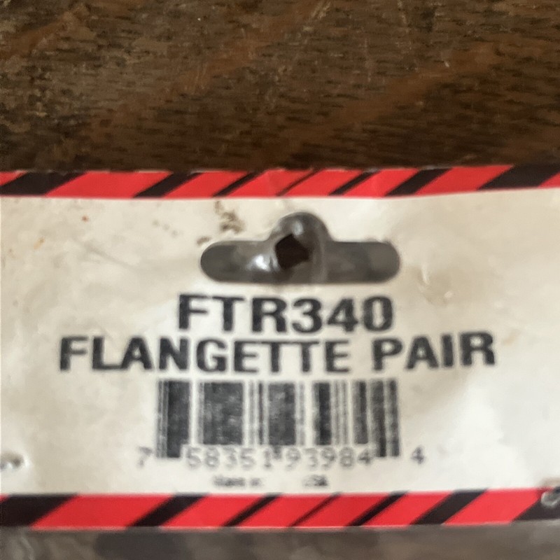 NOS Tisco FTR340 Bearing Flangette Pair 3 Bolt gallery