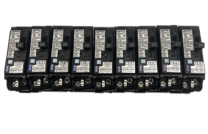 10PCS SIEMENS Q120DFN 20A DUAL FUNCTION AFCI/GFCI PLUG ON NEUTRAL BREAKER NEW