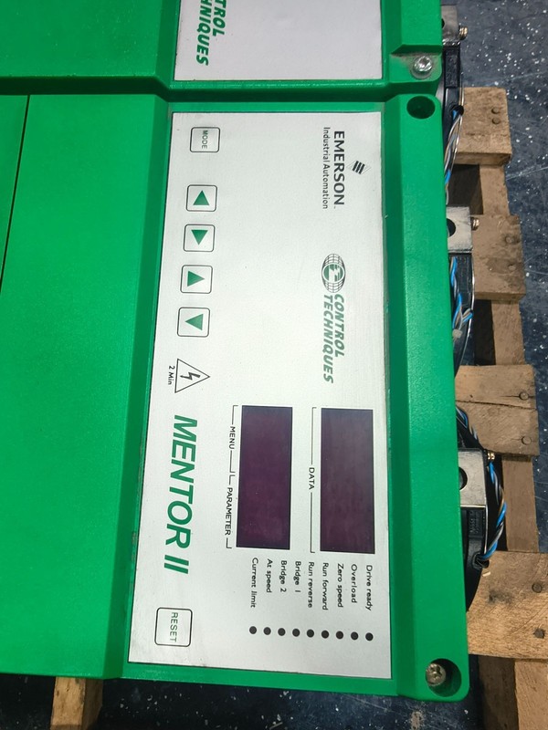 EMERSON CONTROL TECHNIQUES M550-141CD 268HP MNETOR II D.C. DRIVE 550A 460V gallery