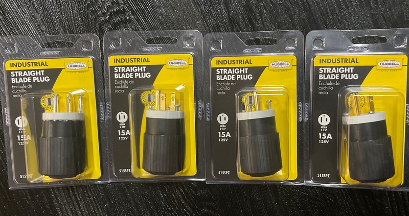 4 Pack 15A 125V NEMA 5-15P STRAIGHT BLADE PLUG Industrial Grade