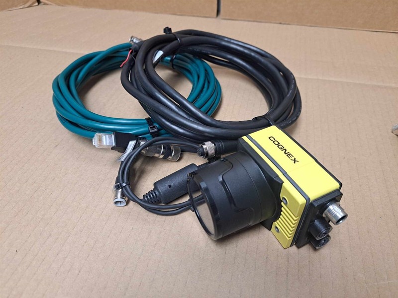 Cognex In-Sight Vision Camera w/ Cables IS7802M-363-50 825-10640-1R