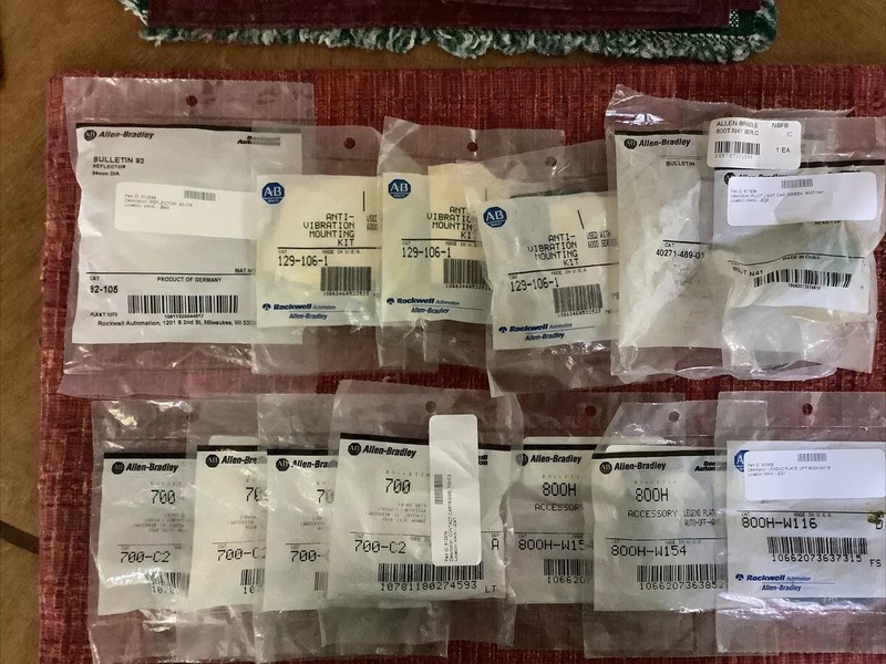 4 New Allen Bradley 700-C2 Cartridge Plus Various Allen Bradley Parts, All New