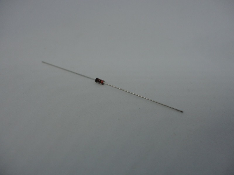 20 Pcs Pack Lot 1N4148 DO-35 High Speed Nano Micro Switching Signal Glass Diode gallery