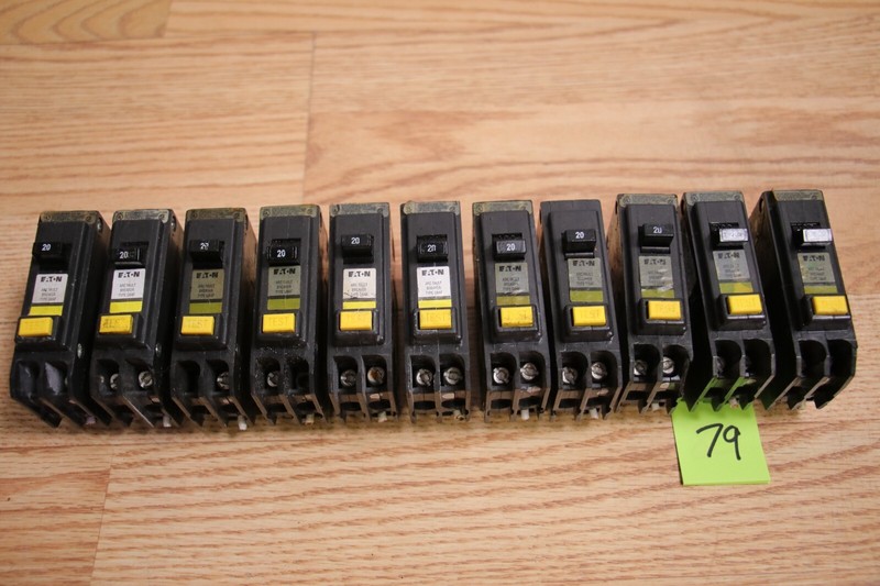 11x Lot Eaton 20 Amp 1 Pole 120V Bolt on ARC Fault Circuit Breaker – CUT WIRES