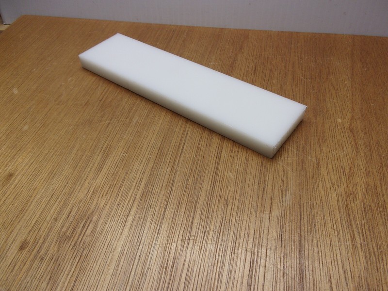 UHMW PE 1/2" X 2" X 8" White Opaque Rectangular Flat Bar Stock USASealing gallery
