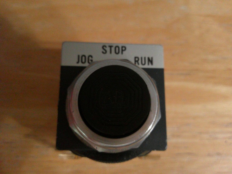 ALLEN BRADLEY PUSH BUTTON 800T-B Ser T Type 4, 13 Black Button