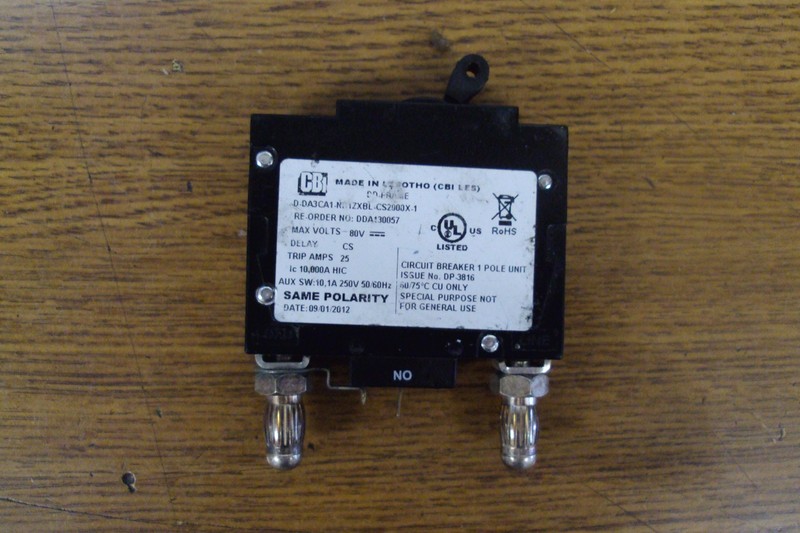 New CBI 20 Amp Circuit Breaker P/N 470-305-10 25A, 80VDC Bullet Style B453 gallery