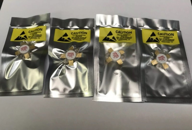 USA SELLER! 4 PCS TOSHIBA 2SC2879 C2879 semiconductor Super FAST SHIP! NY Seller