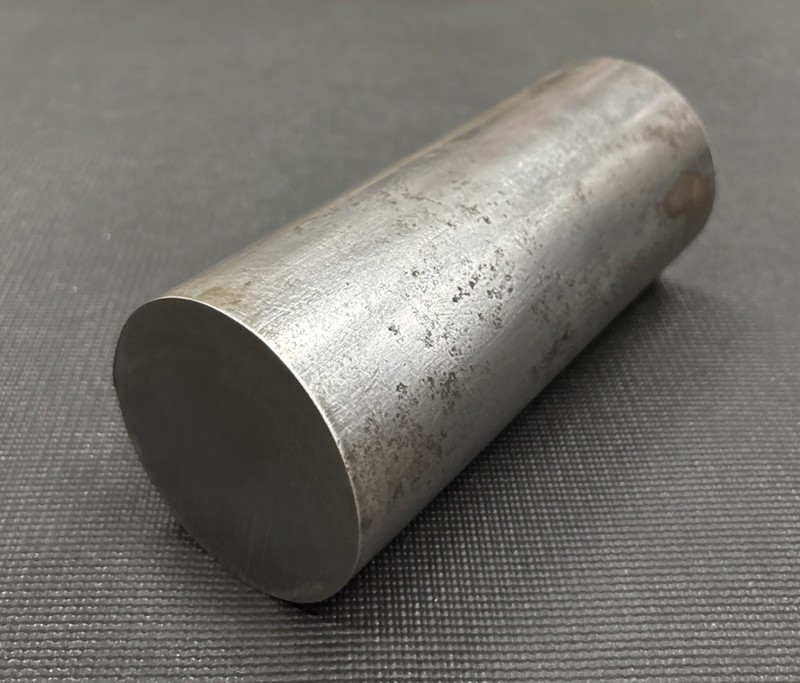 2 1/2” Diameter H13 Tool Steel Round Bar Stock – 2.5” x 6” Length
