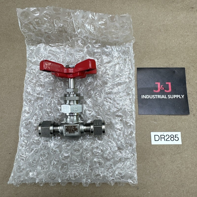HOKE Valves D3712G4Y 270-21 5000PSI / 345Bar Manual Needle Valve || NEW NO BOX