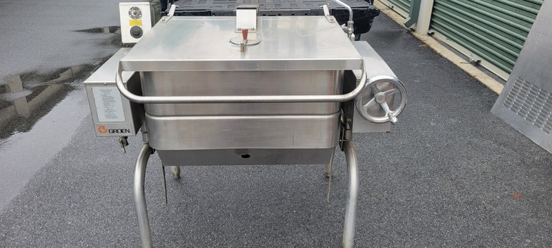 Groen HFP/2E- 3 Nat. Gas 30 Gallon Tilt Skillet 30 Day Warranty Free Shipping