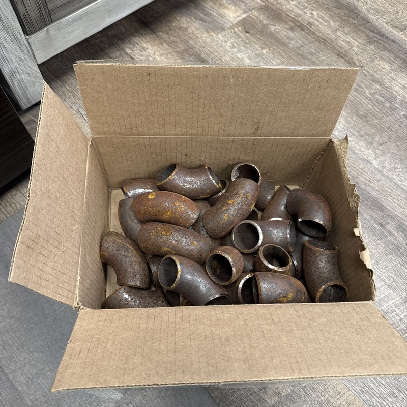 Butt Weld Carbon Stee Qty25, 1-1/4”Schedule 40 Short Radius 90° Elbows gallery