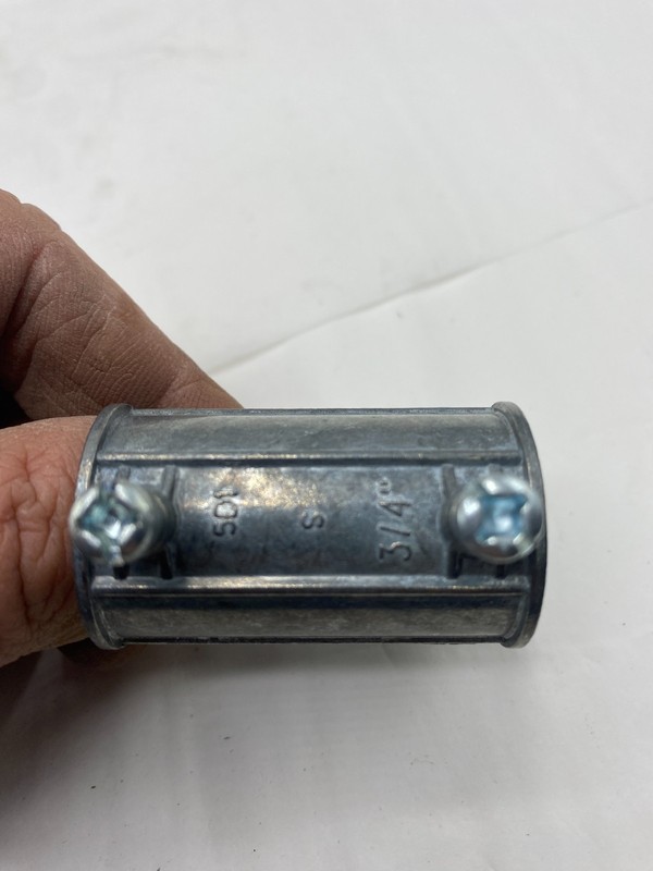 PACK OF 25 HUBBELL RACO 2623 SET SCREW COUPLING 3/4" EMT DIE CAST ZINC gallery
