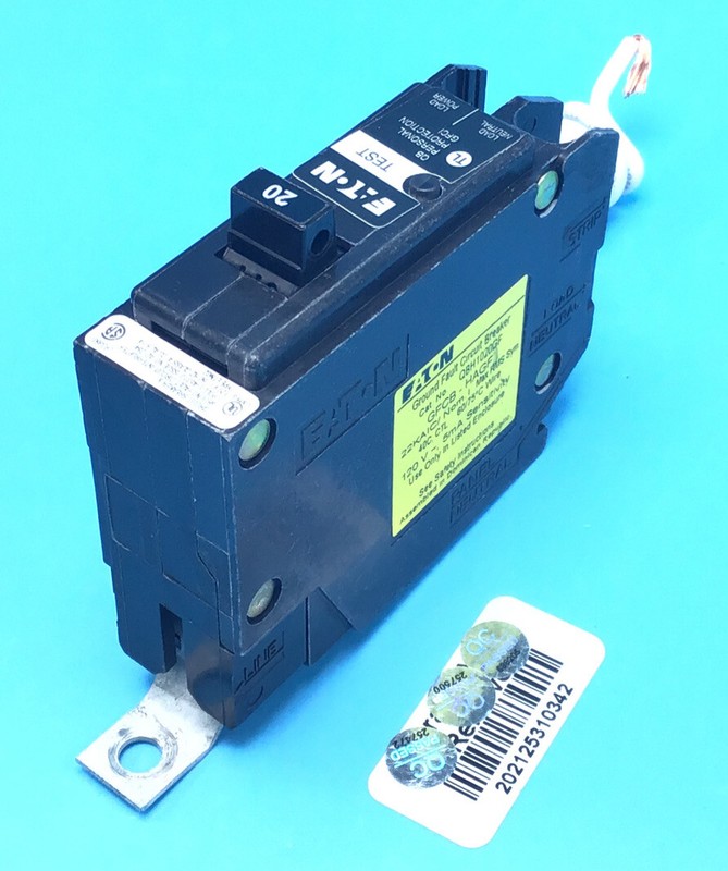 New Circuit Breaker Eaton QBHGF1020 QBH1020GF 20 Amp GFCI 22kA Quicklag @@