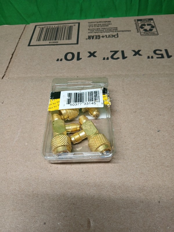 3pck CPS Products AVT45 1/4in SAE Mx1/4in SAE F Knurlx1/4in SAE M Adapters gallery