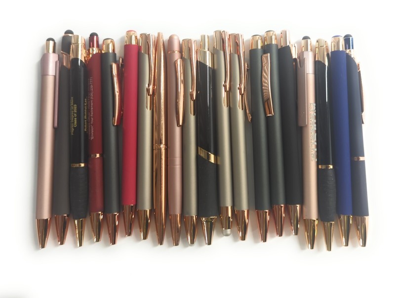 20ct Lot Misprint Metal Retractable Click Pens by Color: Mixed w/ROSE GOLD Trim gallery