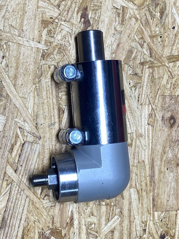 MILWAUKEE Right Angle Drive Unit and Collar 48-06-2871 gallery