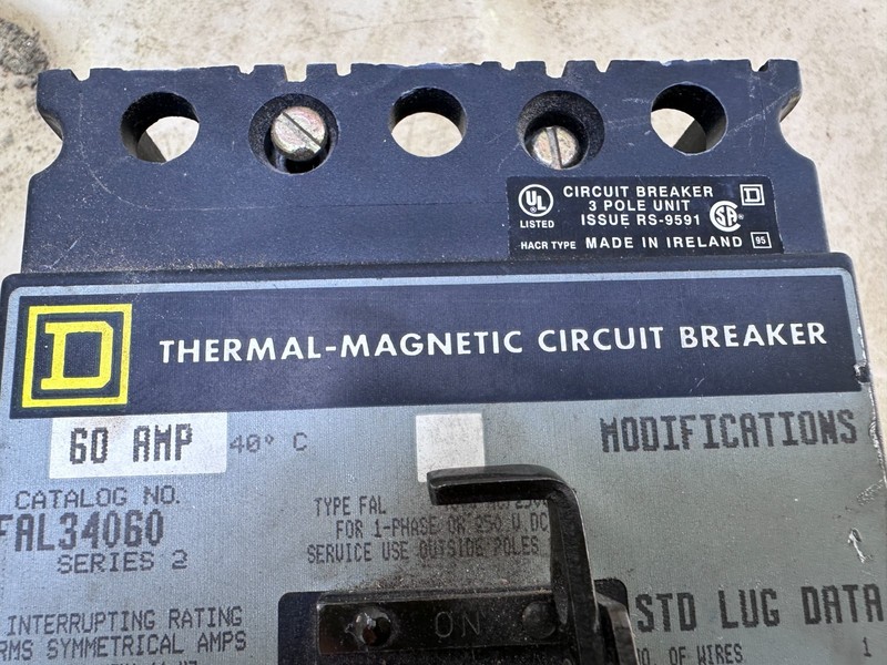 SQUARE D Thermal Magnetic Circuit Breaker FAL34060 60 Amp gallery