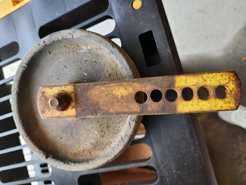 JOHN DEERE AM32639 LAWN MOWER WHEEL USED ROTARY DECK AND M91338 MOWER DECK STRAP gallery