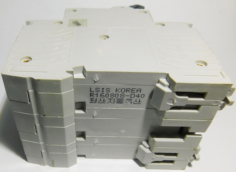 10 Amp LSis 3 Pole Din Rail MCB Circuit Breaker UL1077 10kA @ 480V; 6kA @ 240V gallery