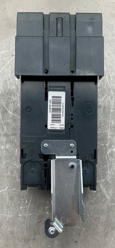 NEW SQUARE D JJA36200 I-LINE POWERPACT CIRCUIT BREAKER 200A 600V 3P 50/60Hz gallery